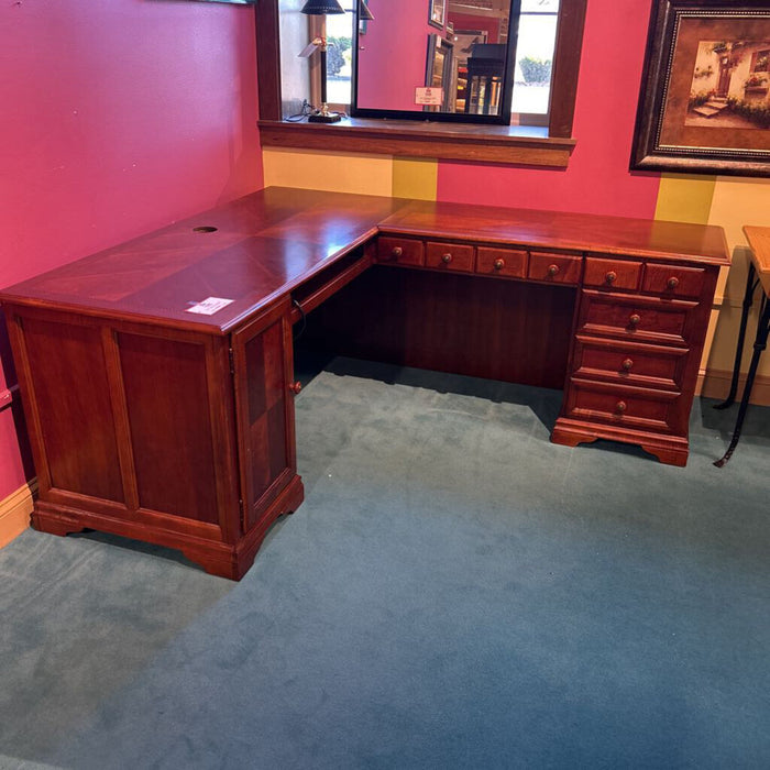 Cherry L Desk (LSH)