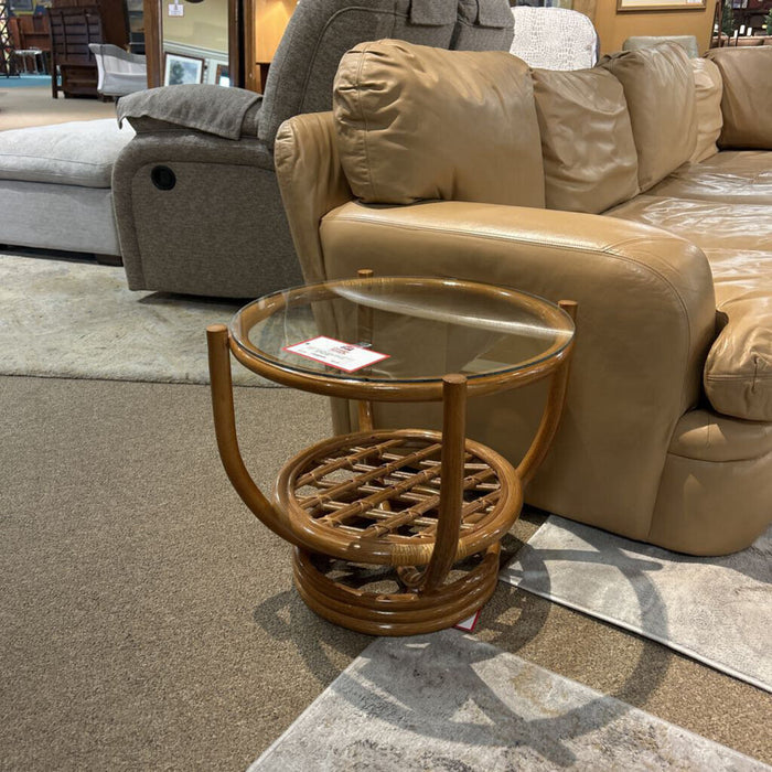Sm GT Round End Table (BA)