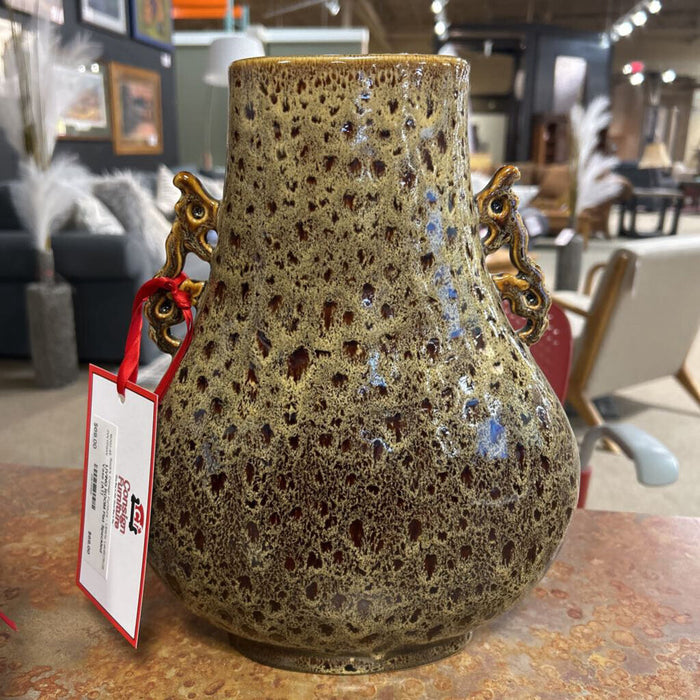 Flat Speckled Vase (AT)