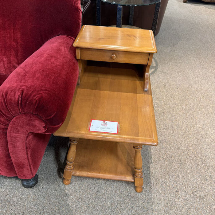 Maple 2 Tier End Table (SK)