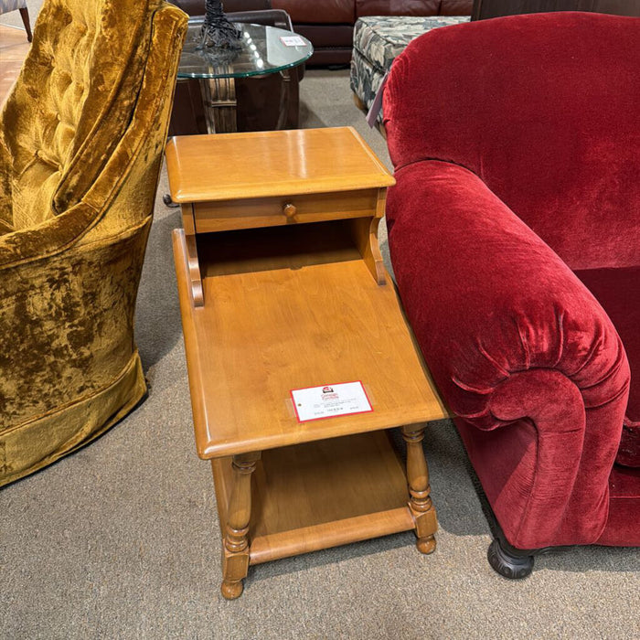 Maple 2 Tier End Table (SK)