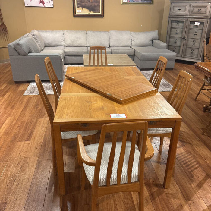 Two-Tone DR Table w/ 6CH+1LF(LSH)