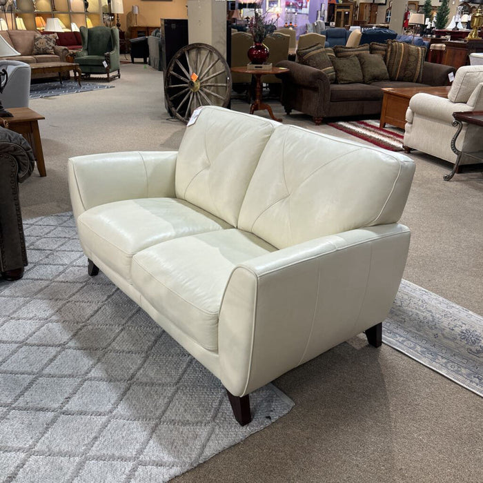 White Leather Loveseat(BTK)
