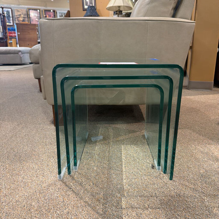 S/3 Glass Nesting Tables(BAH)