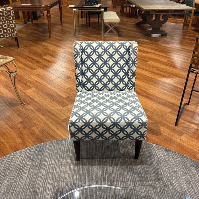 Patterned B/W Accent Chair(BHA)