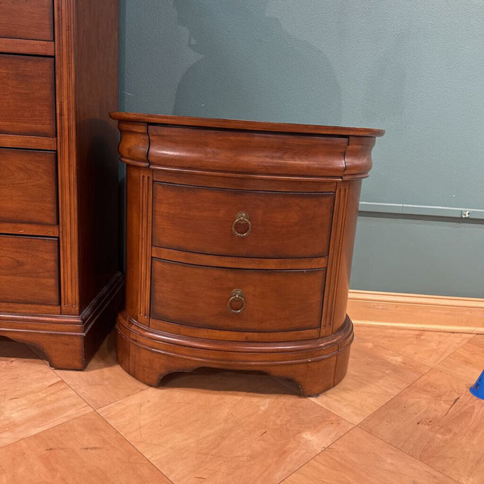 DW Rounded 2-Drawer Nightstand(TI)