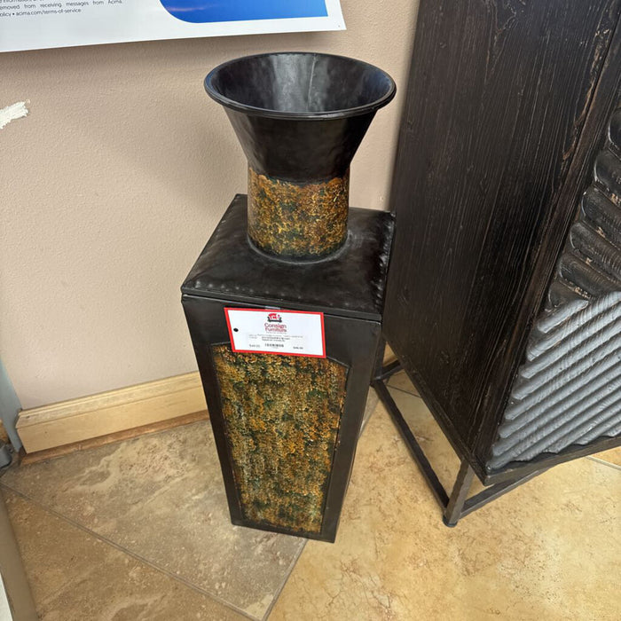Brown Squared Vase(LS)
