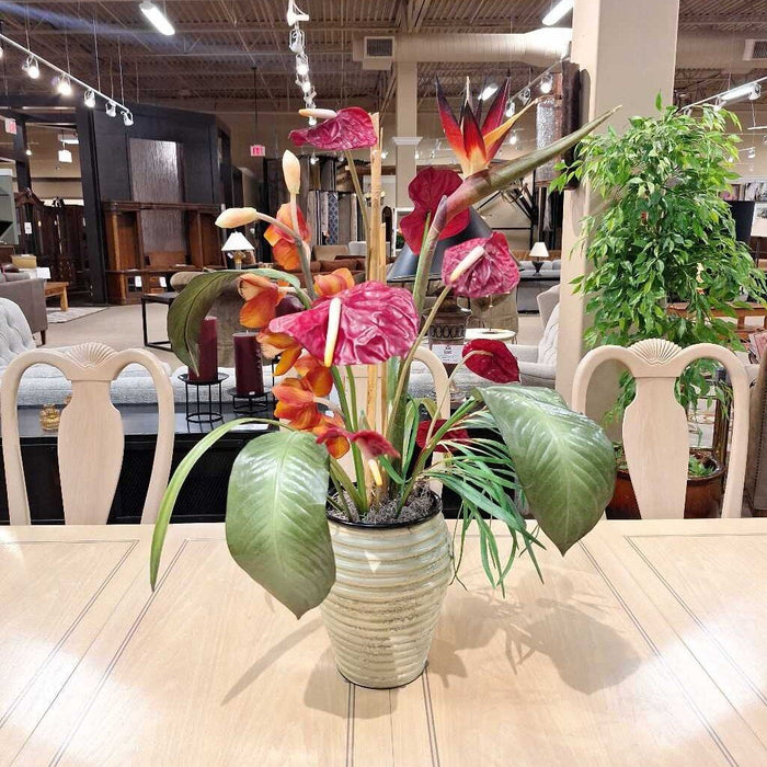 Tan Vase/Faux Plant(LS)