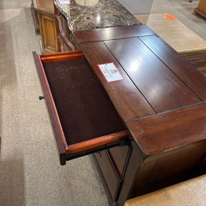 2-Door DW Tray Nightstand(BTK)
