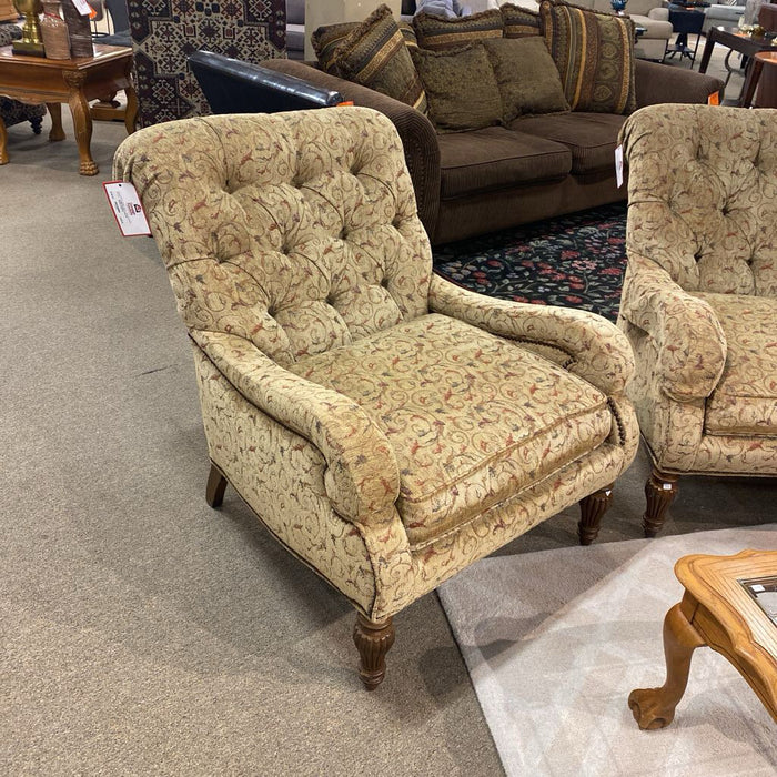 Tufted NH Paisley Chair(TI)