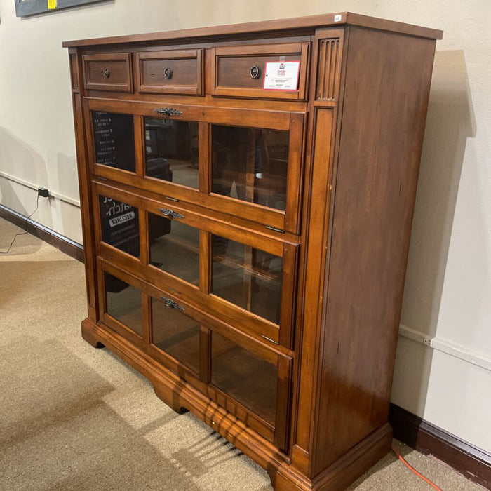 3 Horizontal Door DR Hutch(TIH)