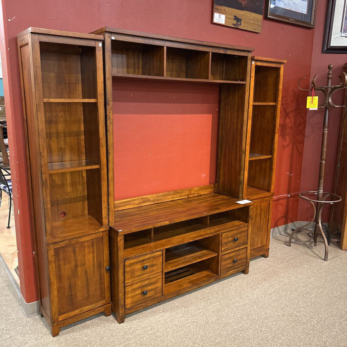 4PC DW Entertainment Center(LSH)