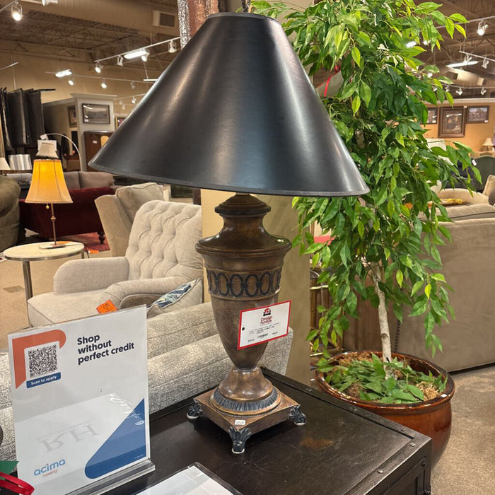 Tan/Black Table Lamp(AT)