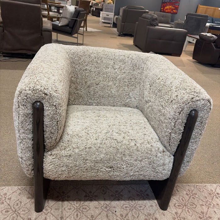 Olethea Accent Chair (MKH) (A3000808)
