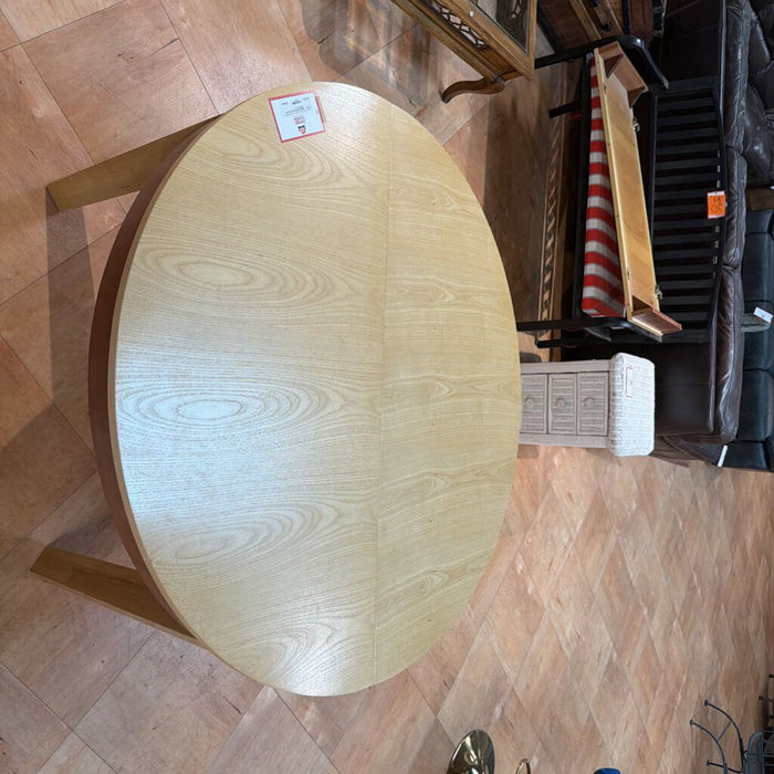 Round Oak DR Table(BTK)