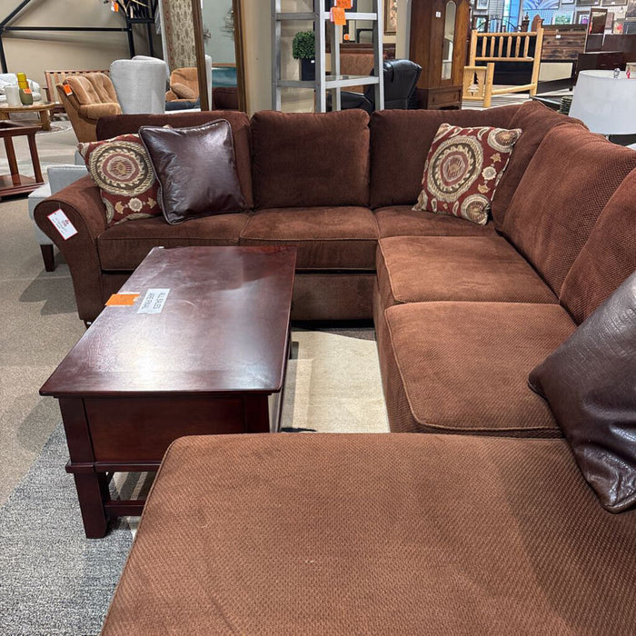 Red/Brown Fabric Sectional(KHK)