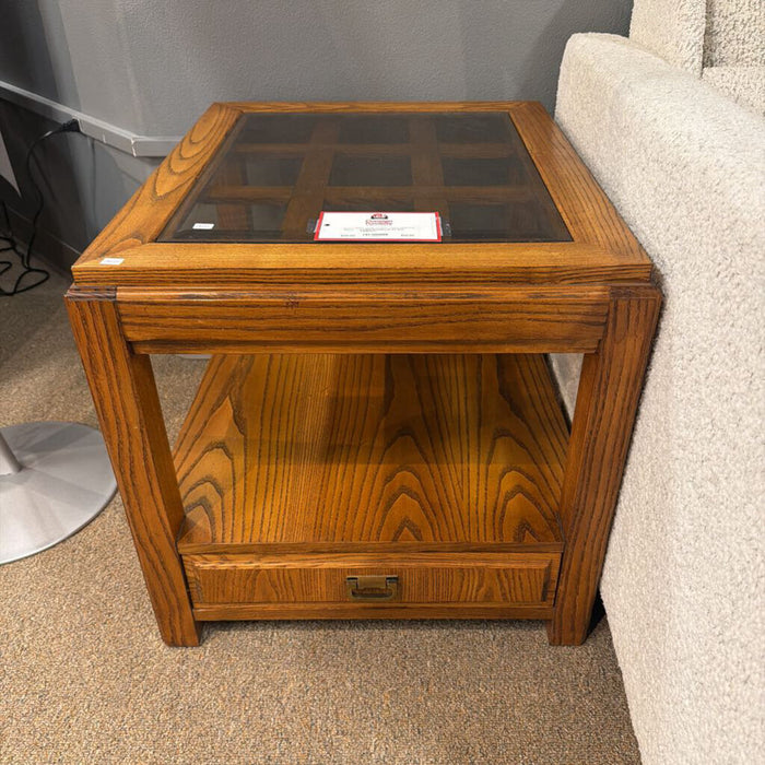 LW GT End Table(AT)