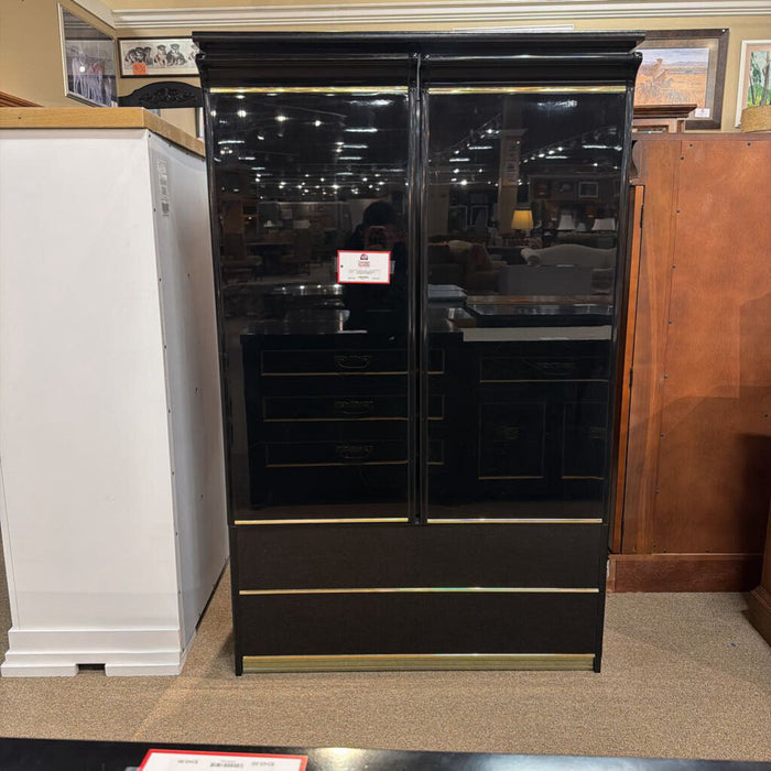Black/Gold Accented Curio(ALK)