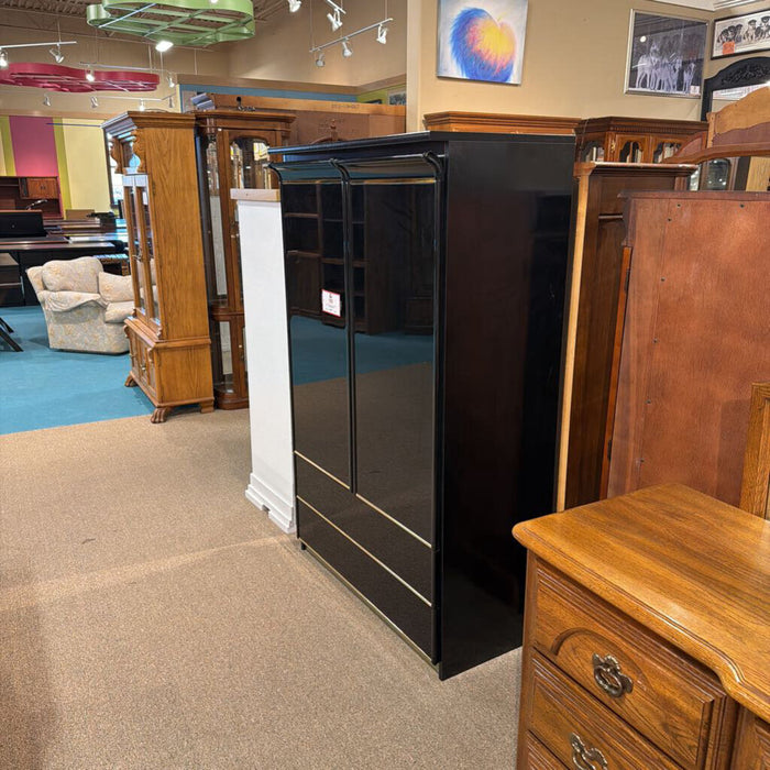 Black/Gold Accented Curio(ALK)