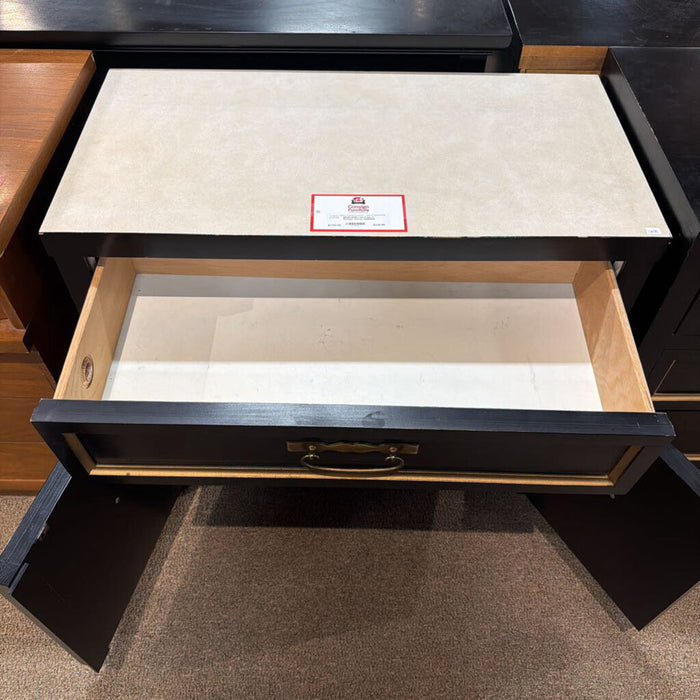 Two-Tone 1-Drawer 2-Door NS(BAH)
