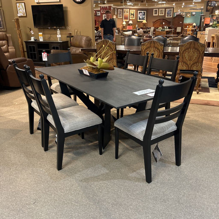 S/6 Greddinton Chairs (IMK) (D824-07)