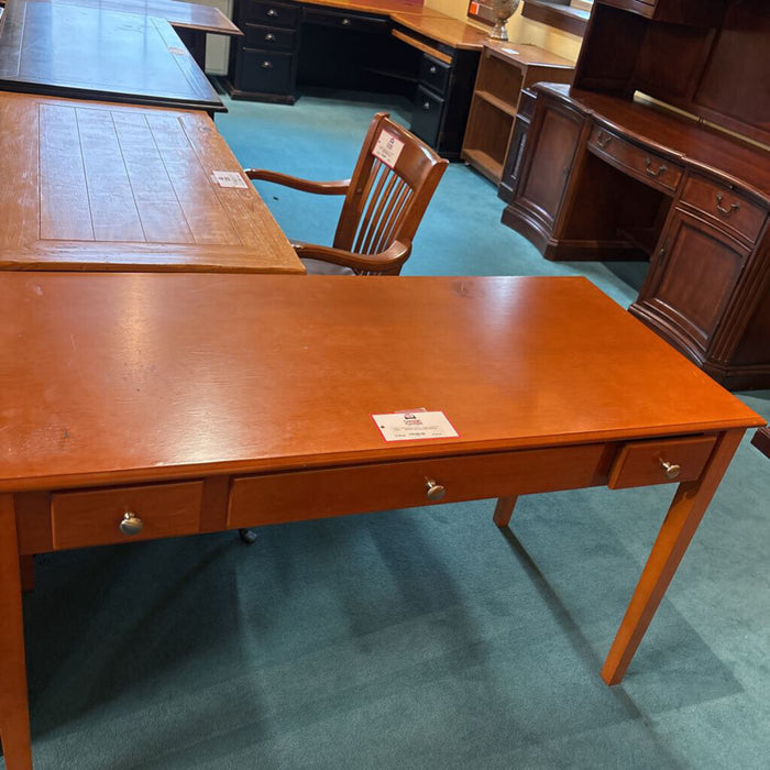 3-Drawer DW Desk(TI)