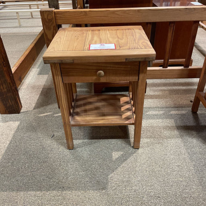 Oak 1-Drawer 2-Tier End Table(AT)