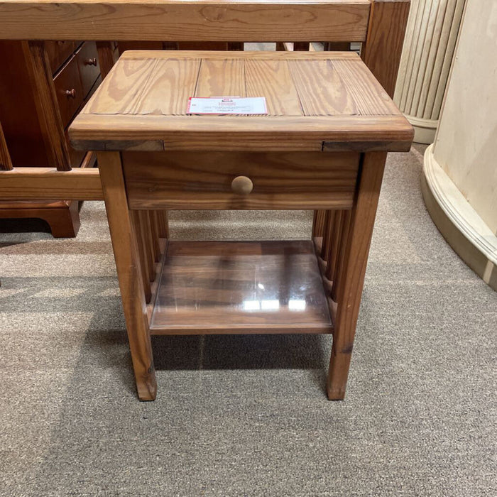 Oak 1-Drawer 2-Tier End Table(AT)