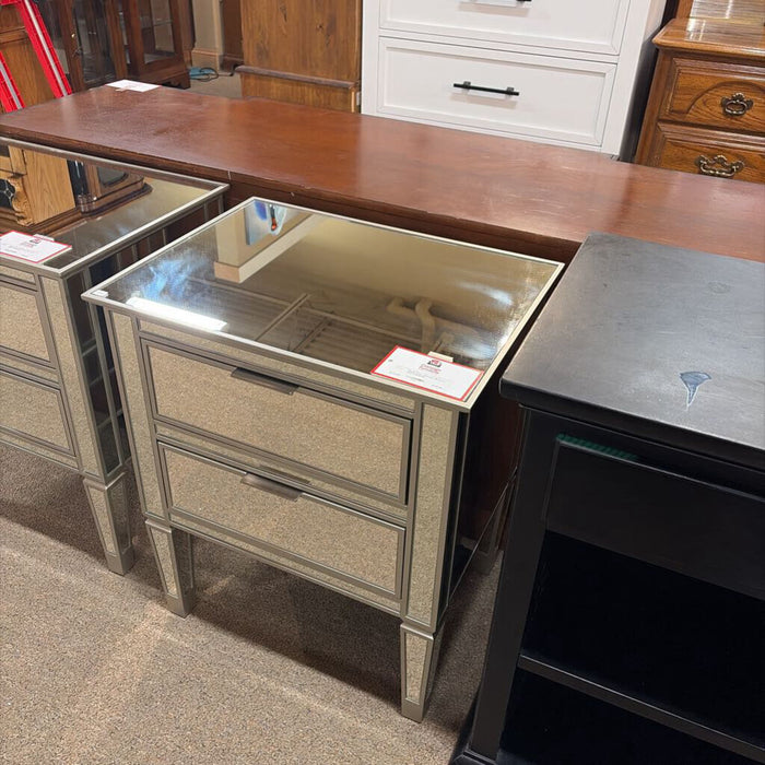 2-Drawer Mirrored Nightstand(SK)