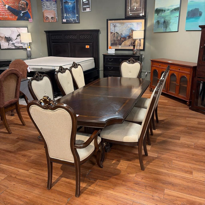DW Ornate DR Table w/ 8CH + 1LF(ISK)