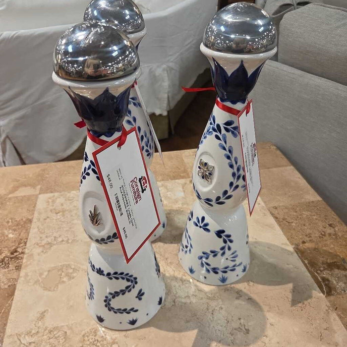 Tequila Clase Azul Reposado Bottle(LS)