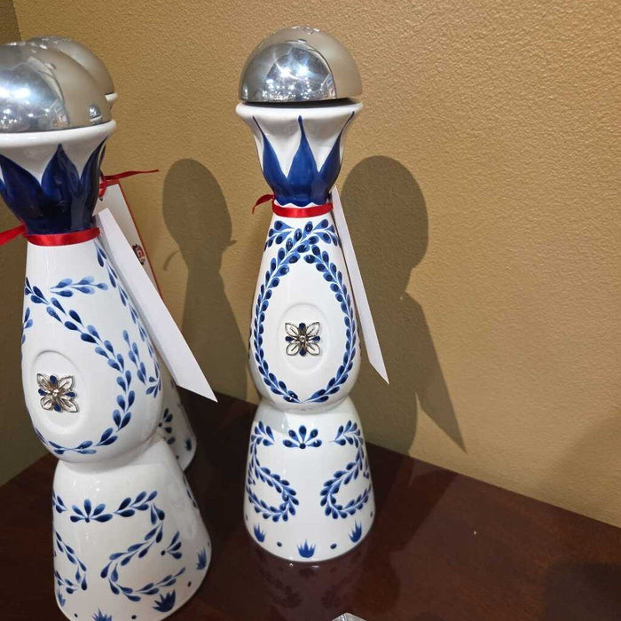 Tequila Clase Azul Reposado Bottle(LS)