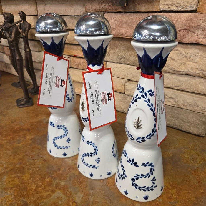Tequila Clase Azul Reposado Bottle(LS)