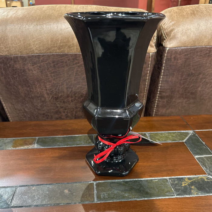Black Glass Vase (CT)