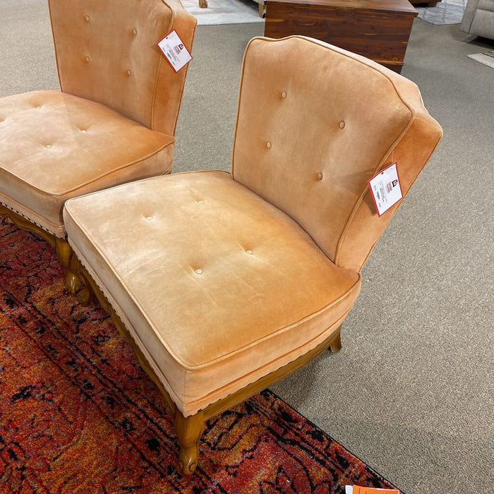 Antique Pink/Red Armless Chair(SK)