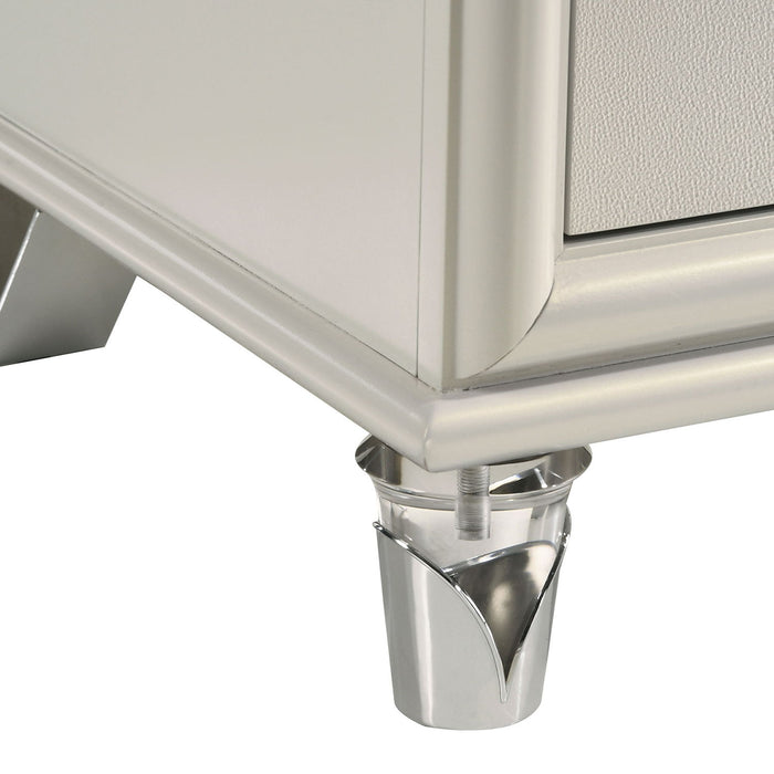 Gwendolyn - 5 Drawer Bedroom Chest Of Drawers - White