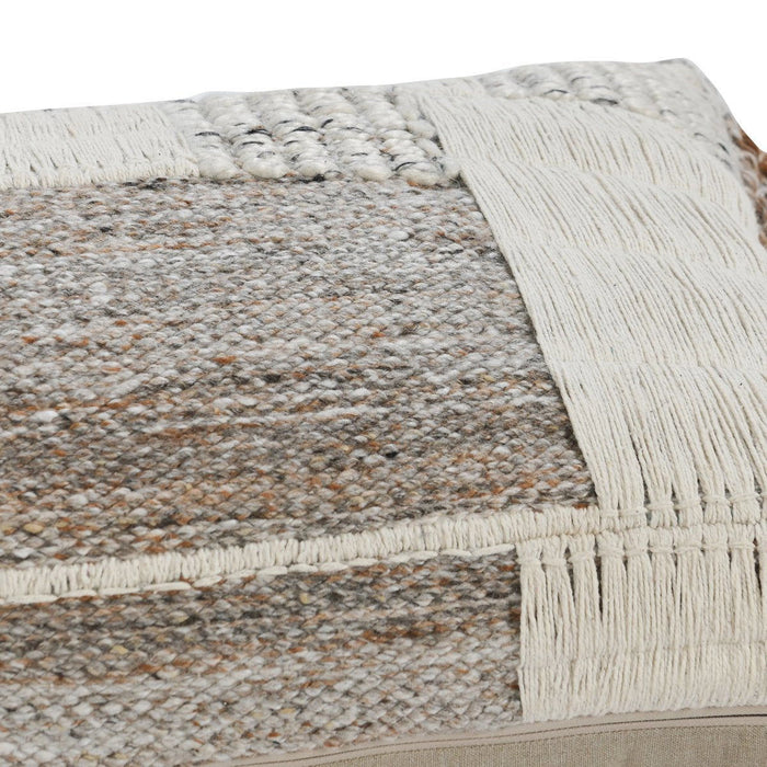 Farah - HC Pillow - Ivory / Natural