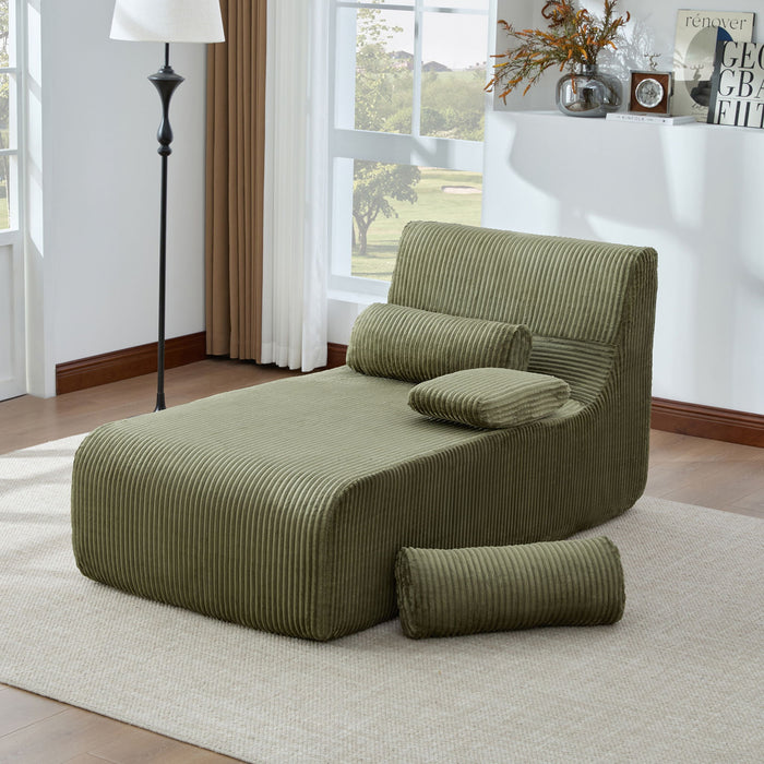 Modern Chaise With Ergonomic Design