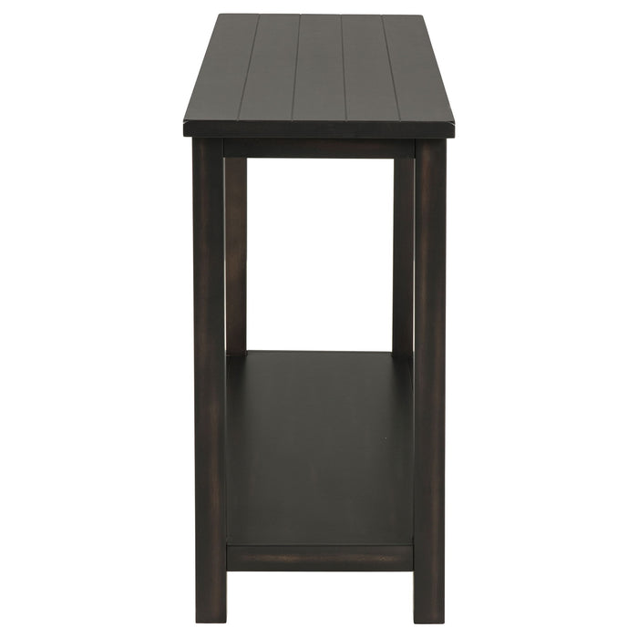 Castleton - Table