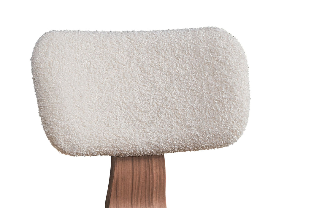 Casson - 5 Piece Dining Room Set - Walnut