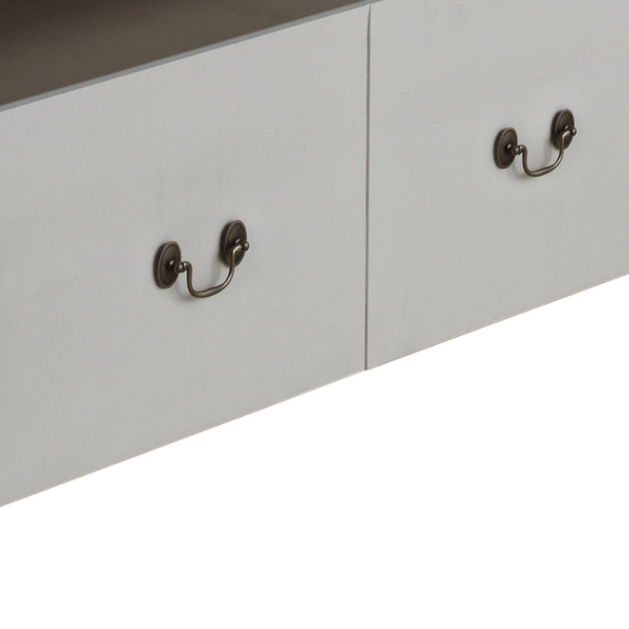 Elegant Trundle Bed With Timeless Charm