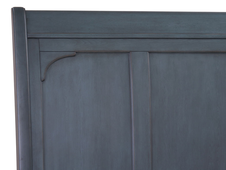 Sleigh Bed & USB Ports