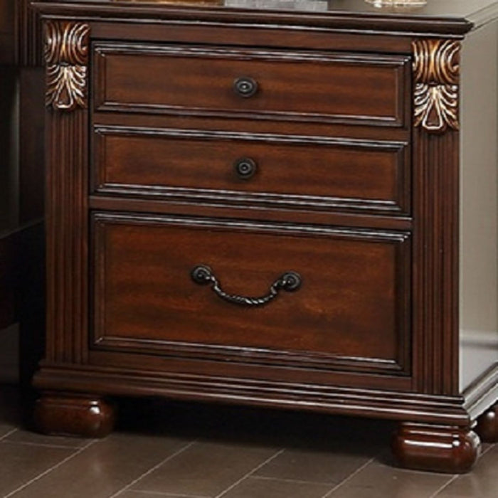 3 Piece Bedroom Set, Traditional Bed With 2 Nightstands