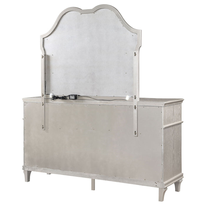 Colwood - 9 Drawer Dresser With Mirror - Silver
