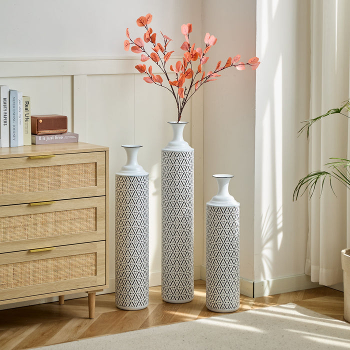 Modern Floor Vase Set Metal Vases With Geometric Pattern, 3 Piece Home Decor Set - White / Black