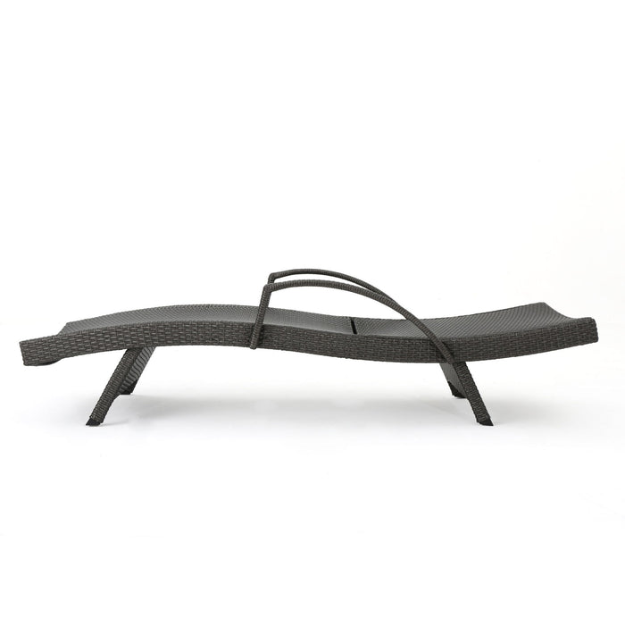 Salem - Contemporary Wicker Chaise Lounge With Arm, Weather Resistant