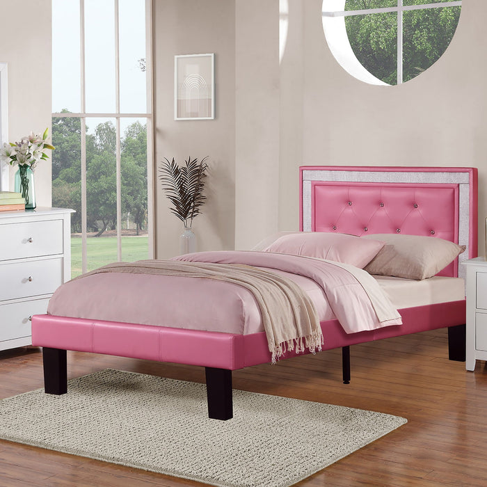 Glamours Style Bed With Diamond Tufted Padded Headboard