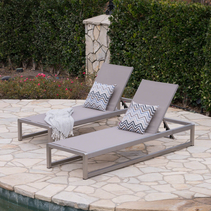 Chaise Lounge With 5 Reclining Positions, Outdoor Patio Lounge Chairs