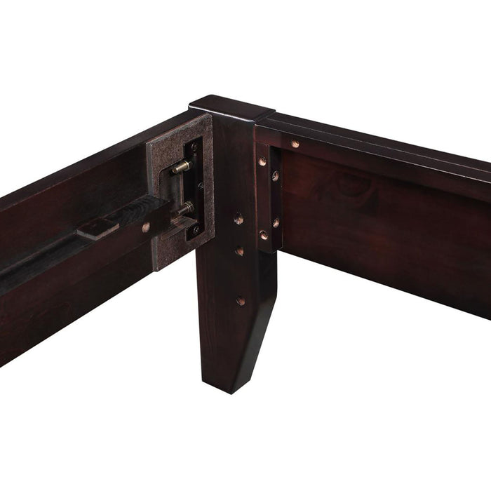 Queen Platform Bed With Tapered Legs - Brown