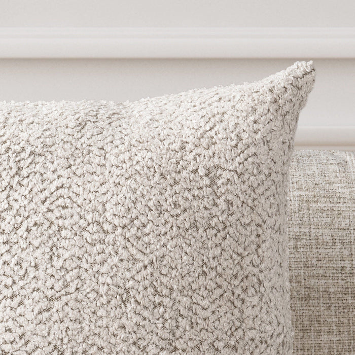 Maris - Round Pillow - Ivory / Natural